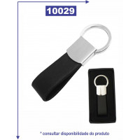 Chaveiro de metal brilhante com detalhe de couro sintético 10029